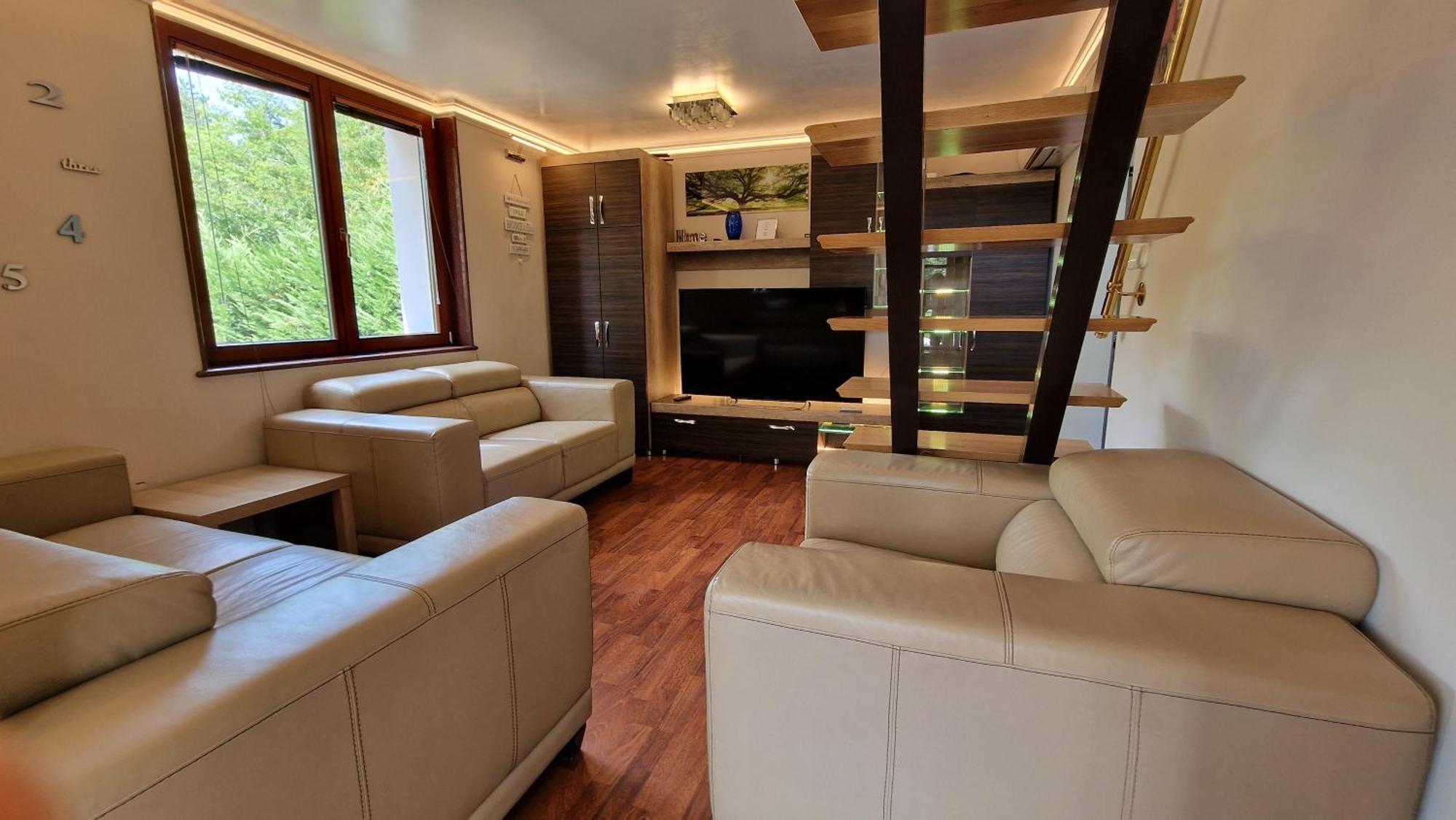 Pilis Hills View Deluxe House With Pool & Ac Near Bp Vila Pilisszentivan Exterior foto